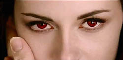 La roja mirada de Kristen Stewart