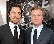 Christian Bale y Christopher Nolan (AP)