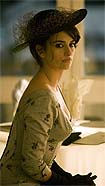 Penélope Cruz es Carla Penélope Cruz es Carla