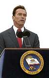El gobernador Schwarzenegger El gobernador Schwarzenegger