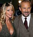 Costner y su actual esposa Costner y su actual esposa