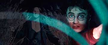 Harry Potter se enfrenta a otra aventura llena de peligros Harry Potter se enfrenta a otra aventura llena de peligros
