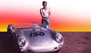 James Dean, con su Porsche