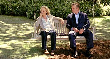 Streep y Baldwin, en 'No es tan fácil' Streep y Baldwin, en 'No es tan fácil'