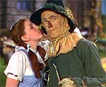 Dorothy y el Espantapájaros en la cinta original Dorothy y el Espantapájaros en la cinta original