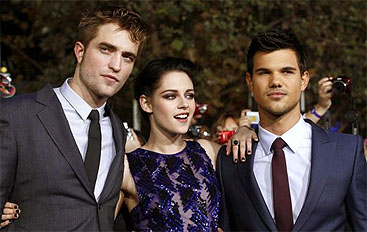 Pattinson, Stewart y Lautner (AP) Pattinson, Stewart y Lautner (AP)