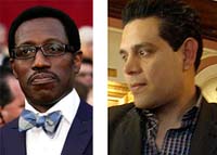 Wesley Snipes y Raúl Juliá-Levy Wesley Snipes y Raúl Juliá-Levy